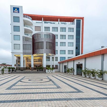 The Elite Lucknow Convention Hotel ภายนอก รูปภาพ